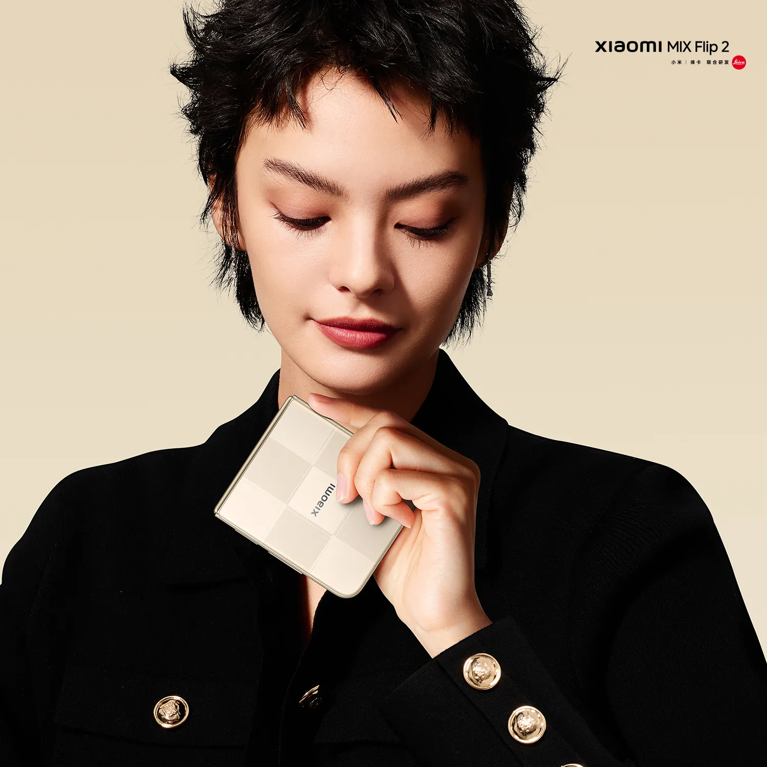 Xiaomi MIX Flip 2