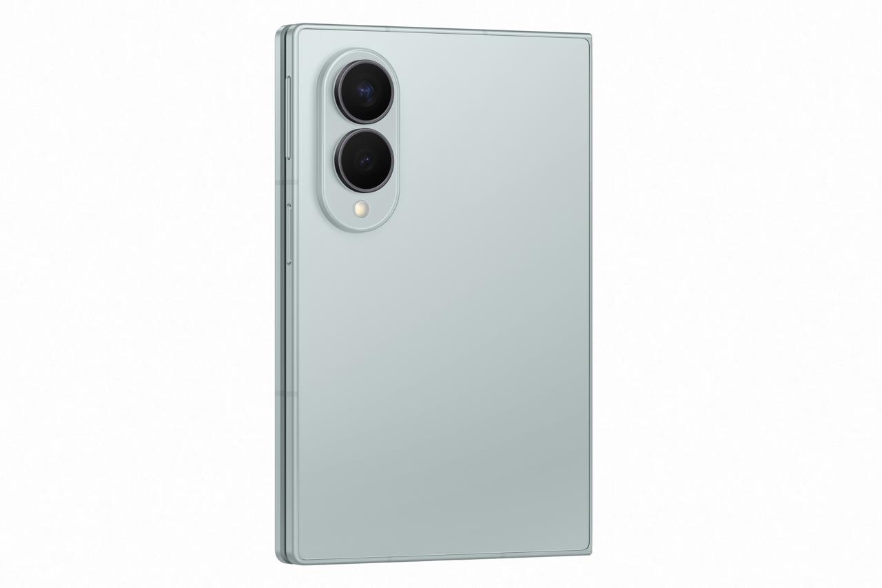 Samsung Galaxy Z Fold 8