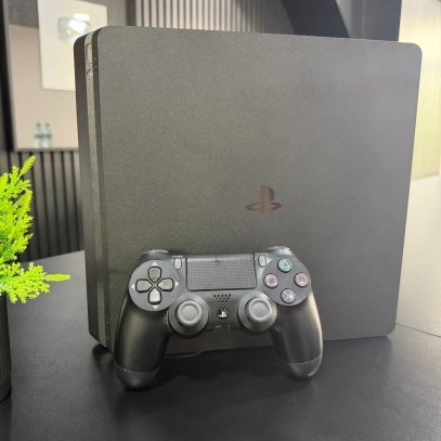 Trade in Sony PlayStation 4 Slim 1Tb Jet Black S/N: 8802