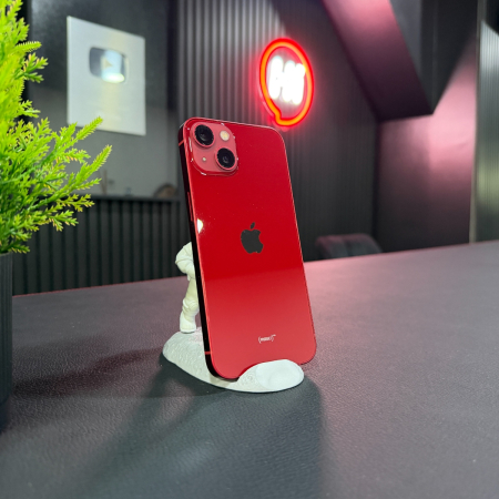 Trade in Apple iPhone 13 128Gb Red IMEI: 3777