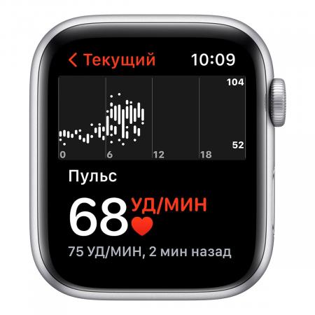 Apple Watch SE (2020), 44 мм корпус из алюминия серебристого цвета, спортивный ремешок цвета «синий омут»