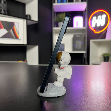 Trade in Apple iPhone 13 128Gb Midnight IMEI: 0932