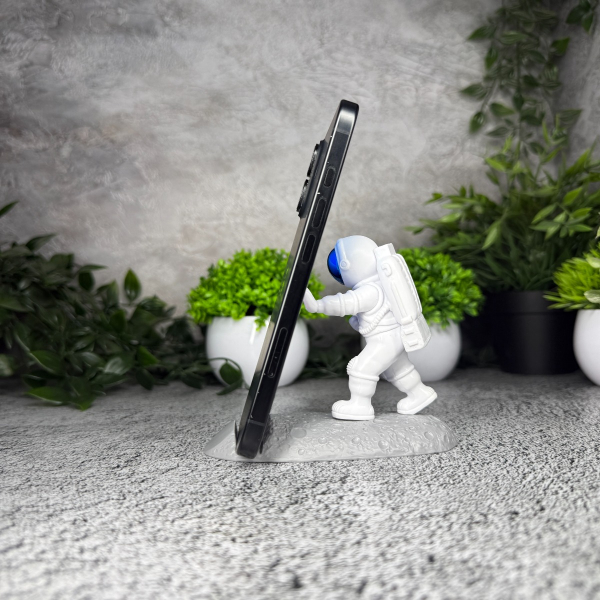 Trade in Apple iPhone 16 128Gb Black IMEI: 5445